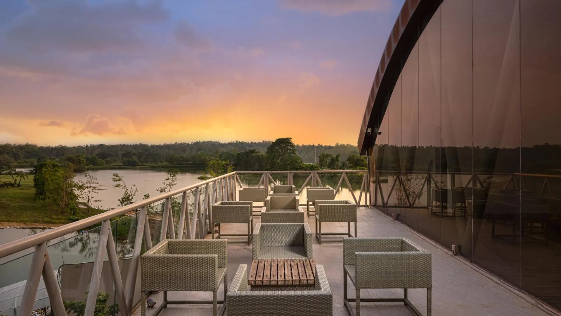 Bolagala Agro Floating Resort Negombo