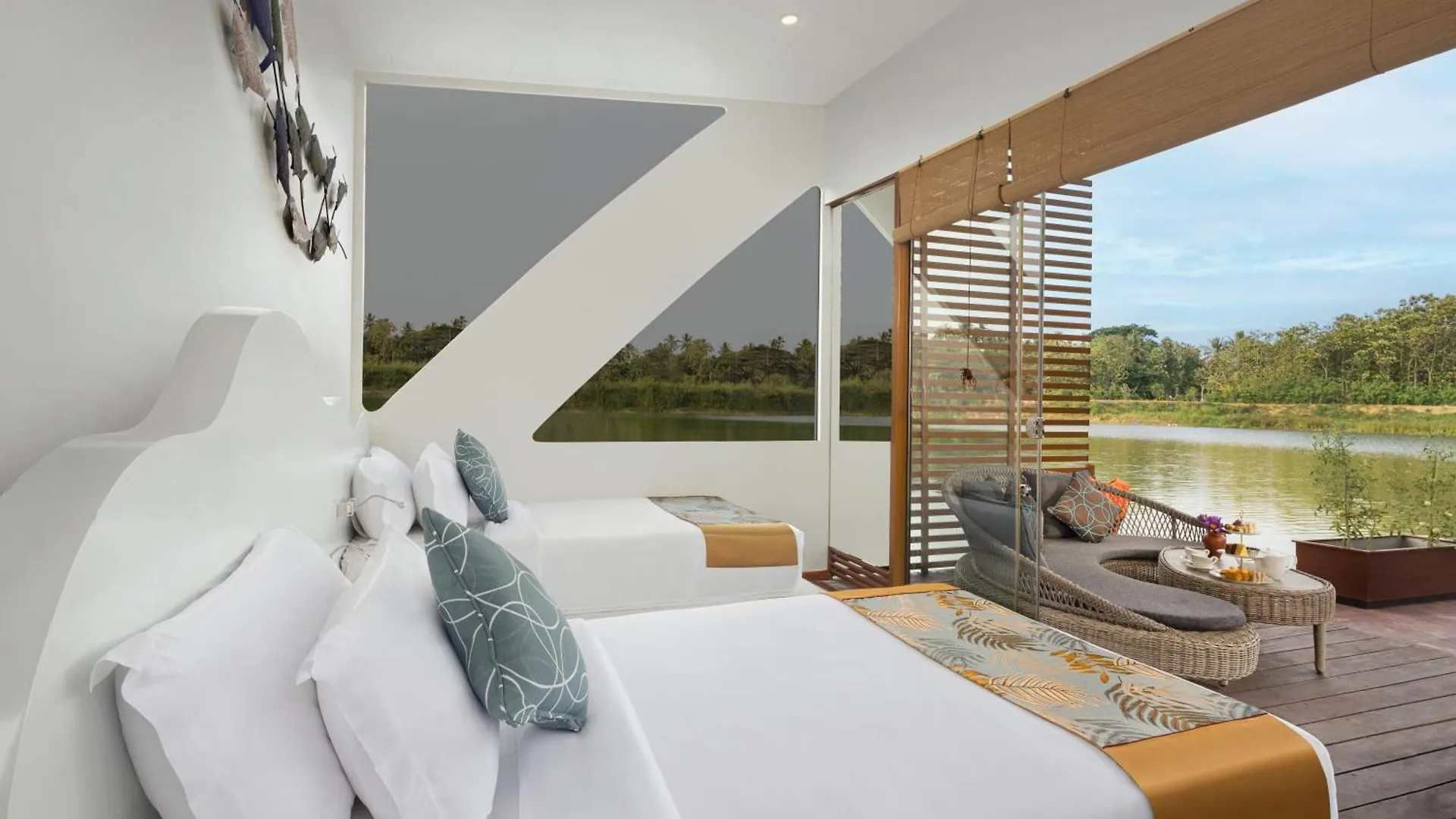 Bolagala Agro Floating Resort Negombo